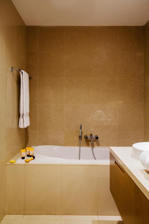 Fantastay - Downtown ดูไบ ภายนอก รูปภาพ